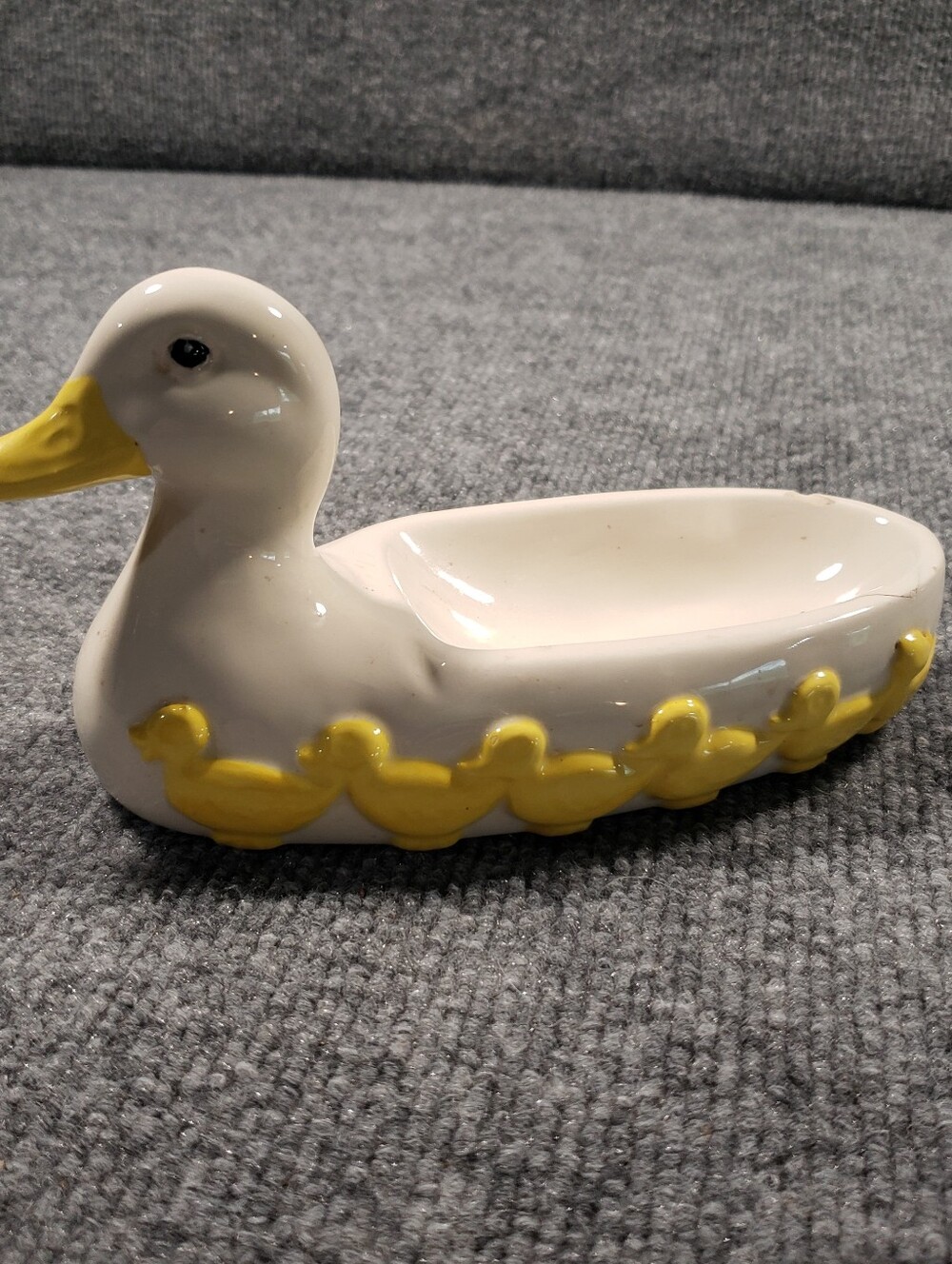 Vintage 1984 Byron Molds Ceramic Duck Goose In a Row Bowl Trinket Dish 8'x4' Vtg